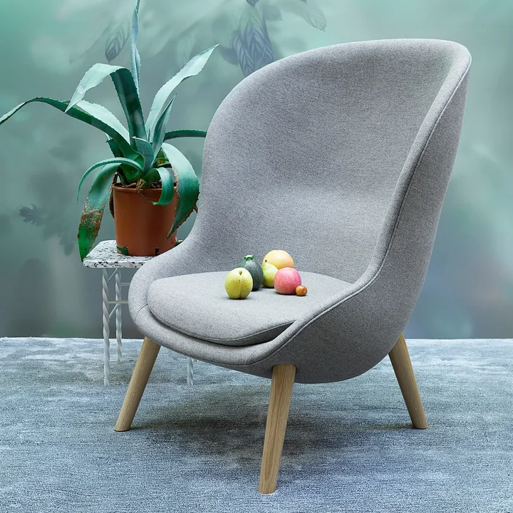 Normann Copenhagen - Hyg Lounge Chair High, Eiche / grau (Flax MLF26)