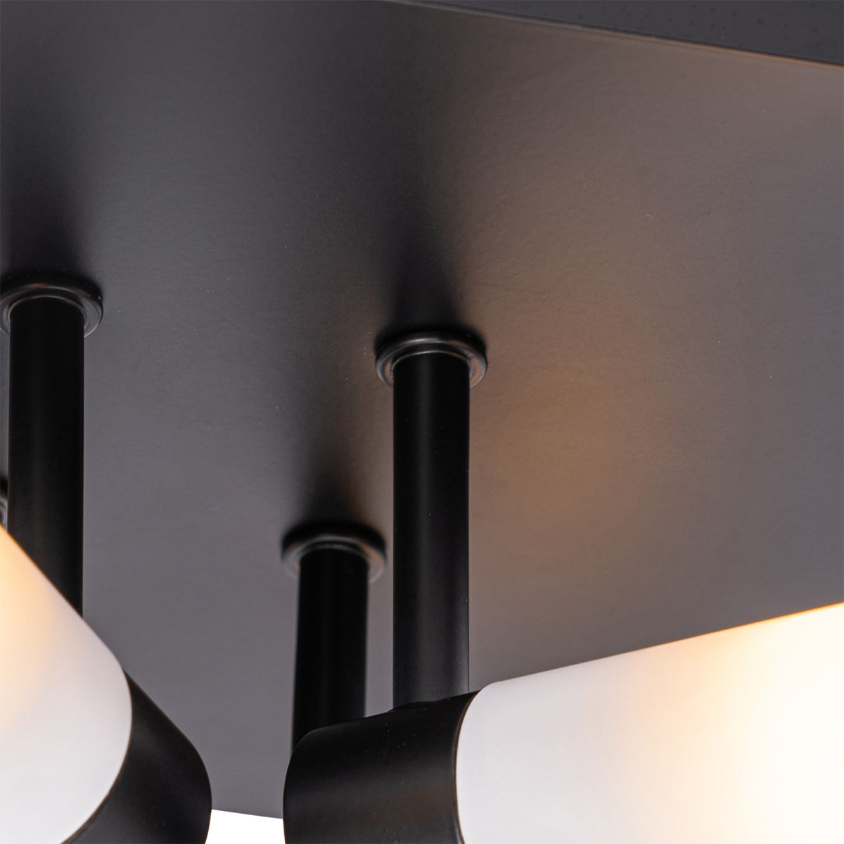 Moderne badkamer plafondlamp zwart 4-lichts IP44 - Bath
