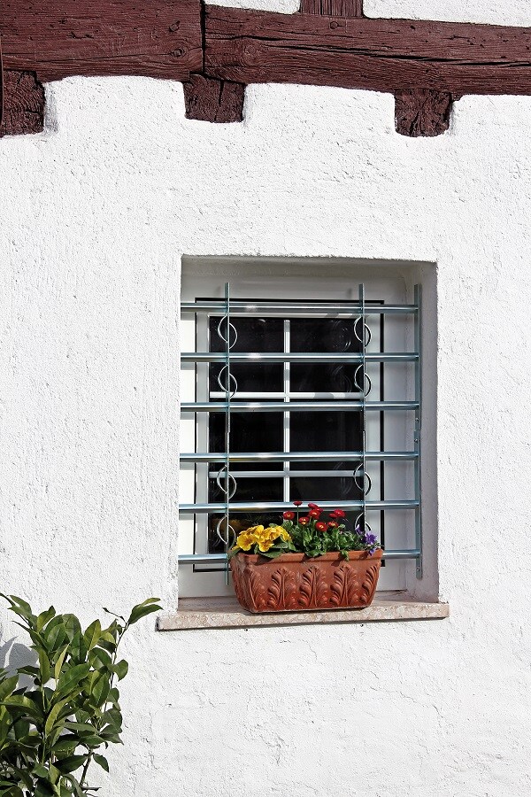 Alberts Fenstergitter Secorino Style 1000 - 1500 x 600 mm Ausziehgitter