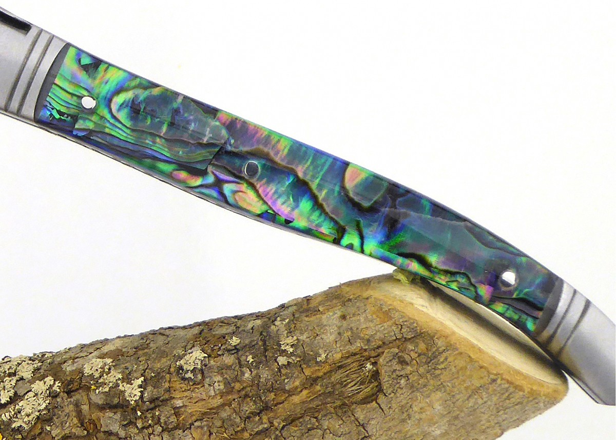 VENDU - Couteau Laguiole avec un manche en Manche en Abalone