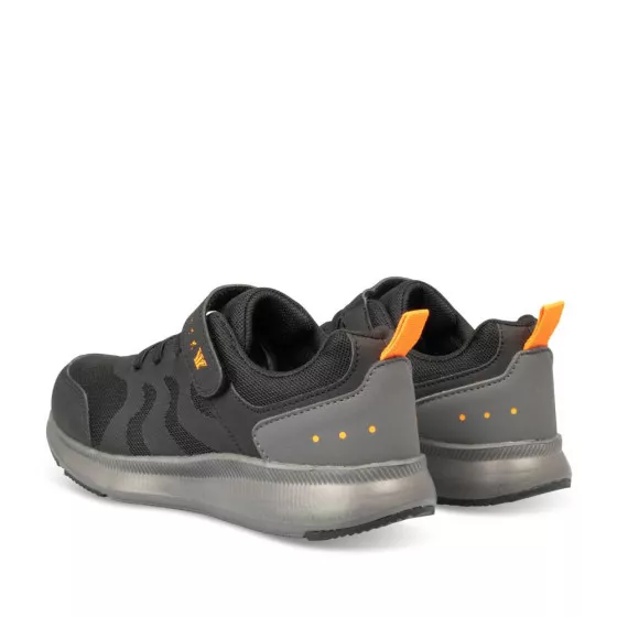 Baskets NOIR UNYK