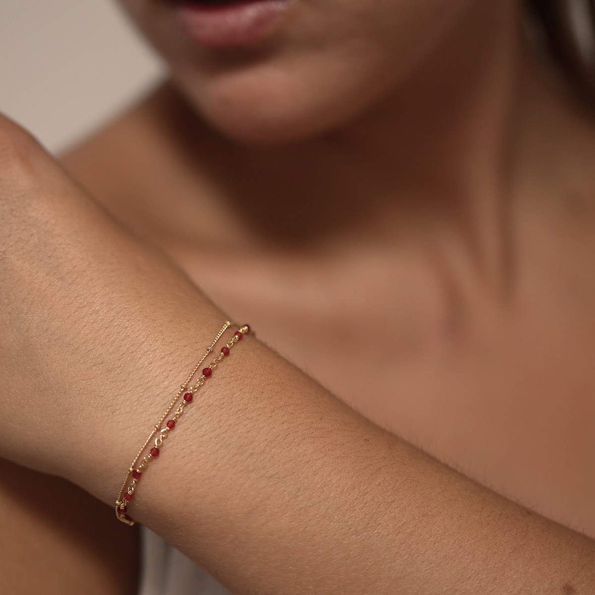 Bracelet En Argent Doré Double Chaine Pierres Naturelles Blanches