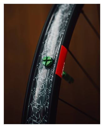 Valves Tubeless Peaty's x Chris King MK2 60mm Noir (13 Paires)