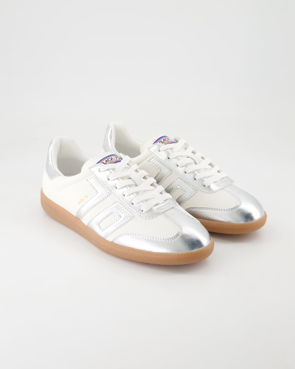 Back 70 Cloud 802 Sneaker in Weiß