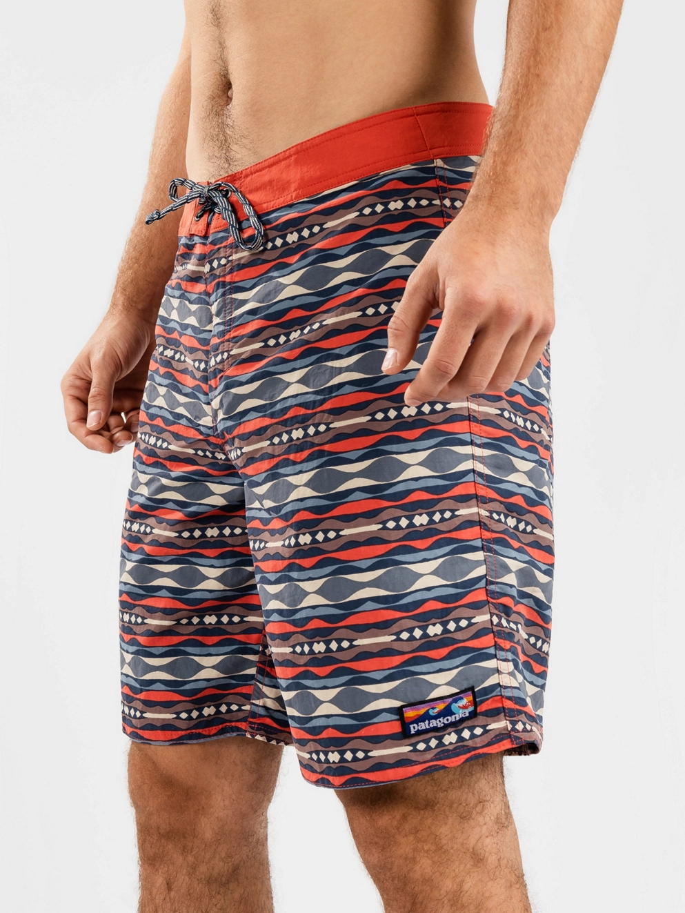 Patagonia Wavefarer - 19 In. Boardshorts cst hghwy multi/sumac red