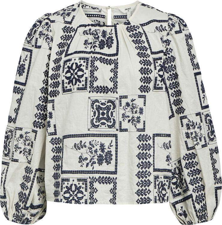 Object OBJDICTE LO L/S TOP CC1 AW White sand/sky captain embroidery