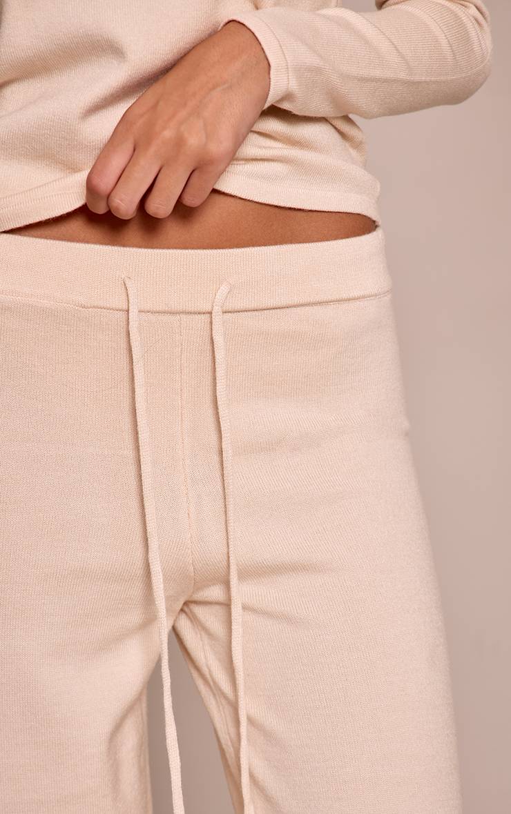 Crème Pantalon En Maille Fine Avec Taille À Cordon