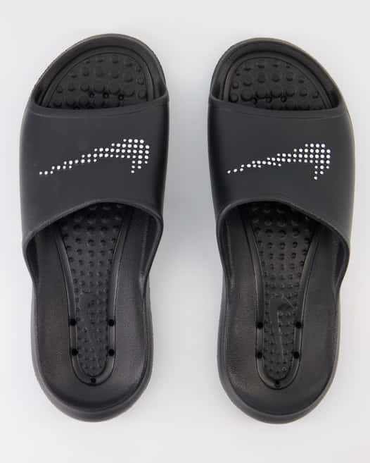 Nike Victori One Pantoletten in Schwarz