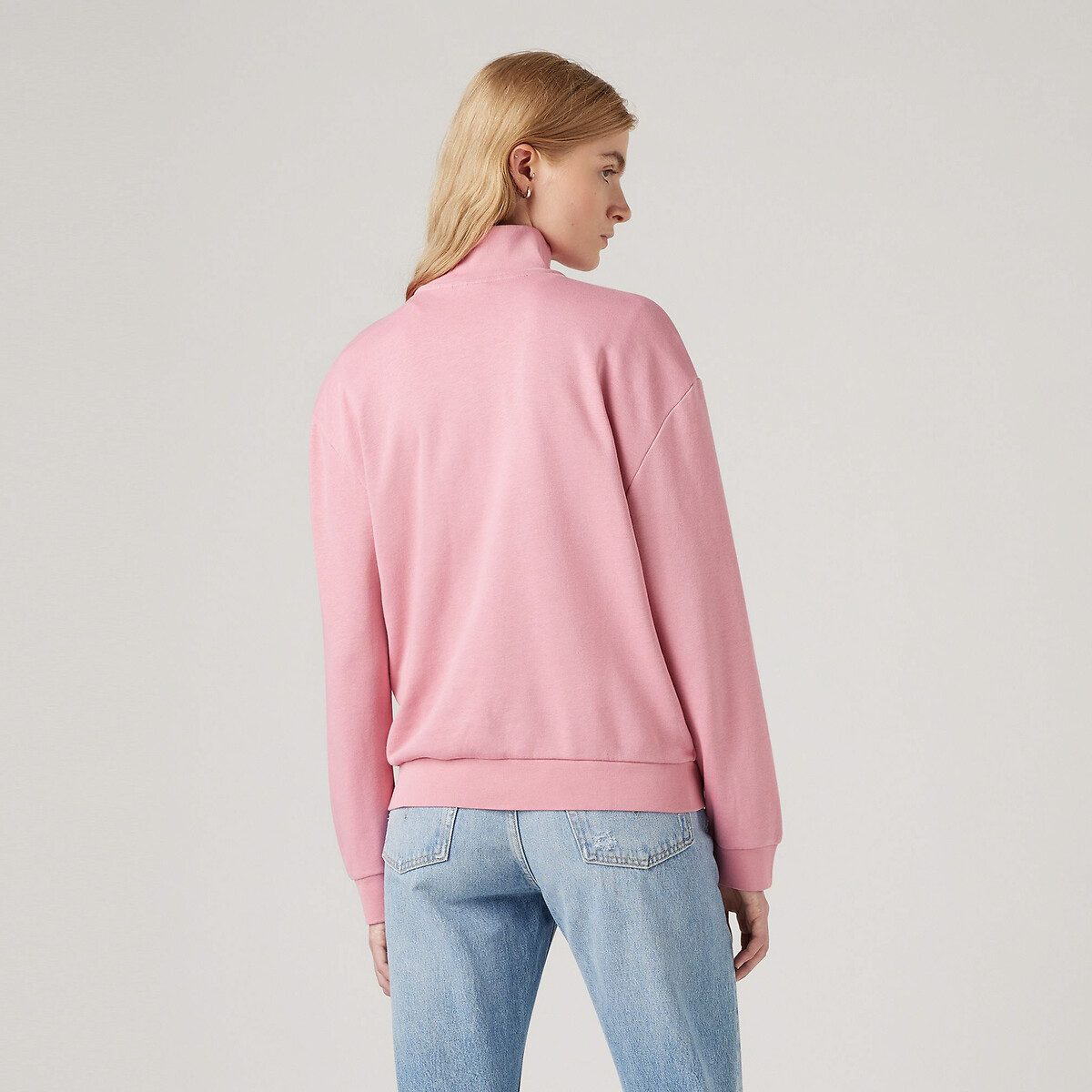 Suéter LEVI'S com gola alta e zíper.