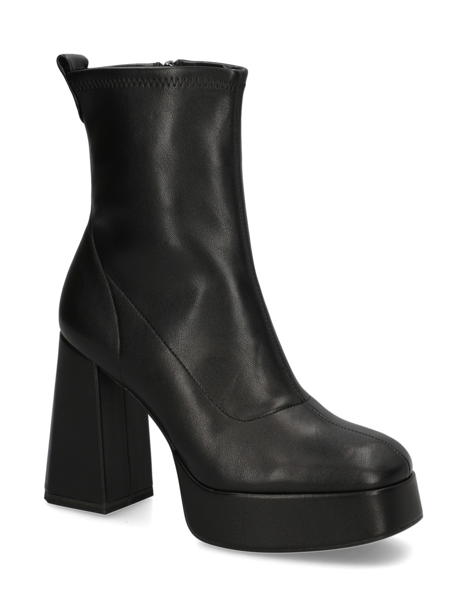 Stiefelette