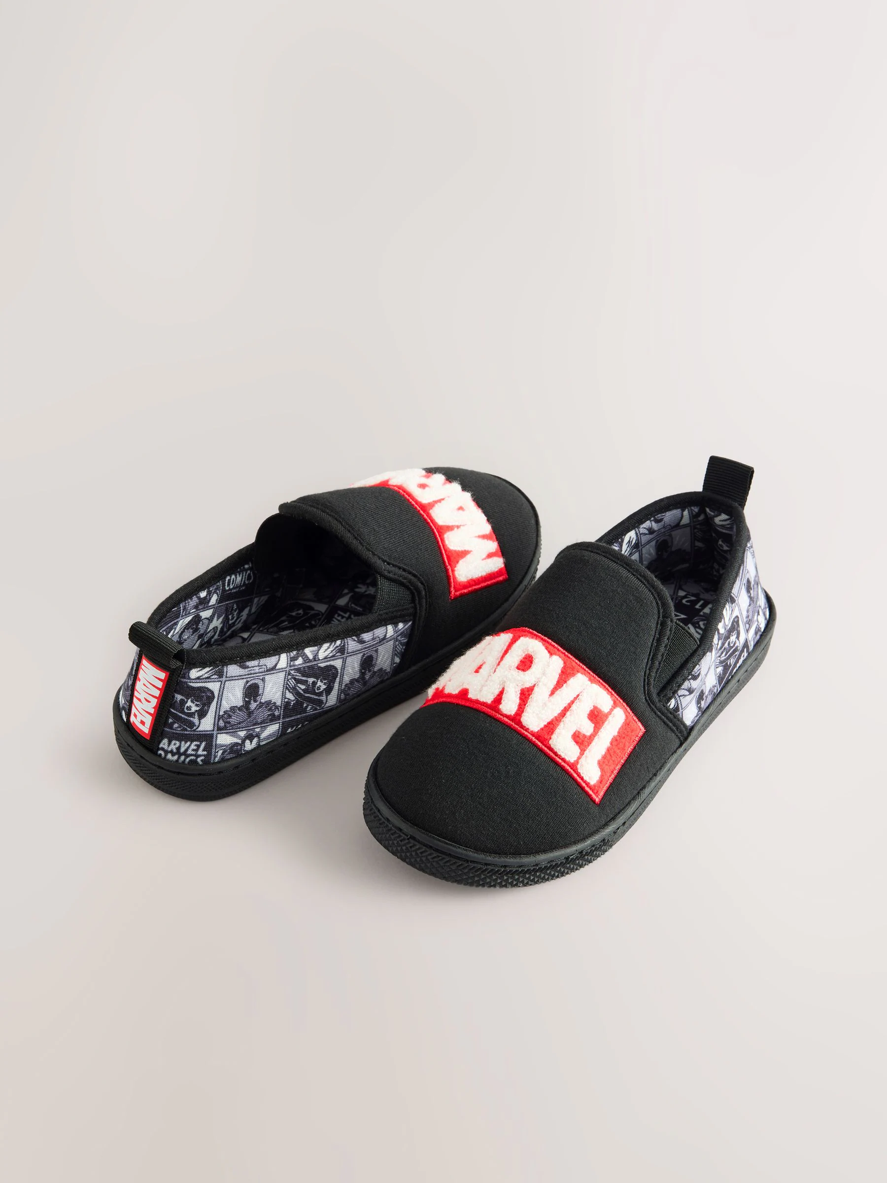 Grijs/zwart - Marvel pantoffels met omgevende zool
