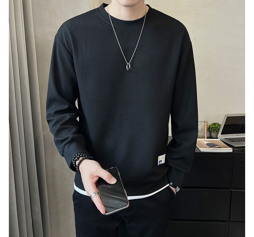 Ninine - Mock Two-Piece Crew Neck Lettering Applique Two-Tone Sweatshirt