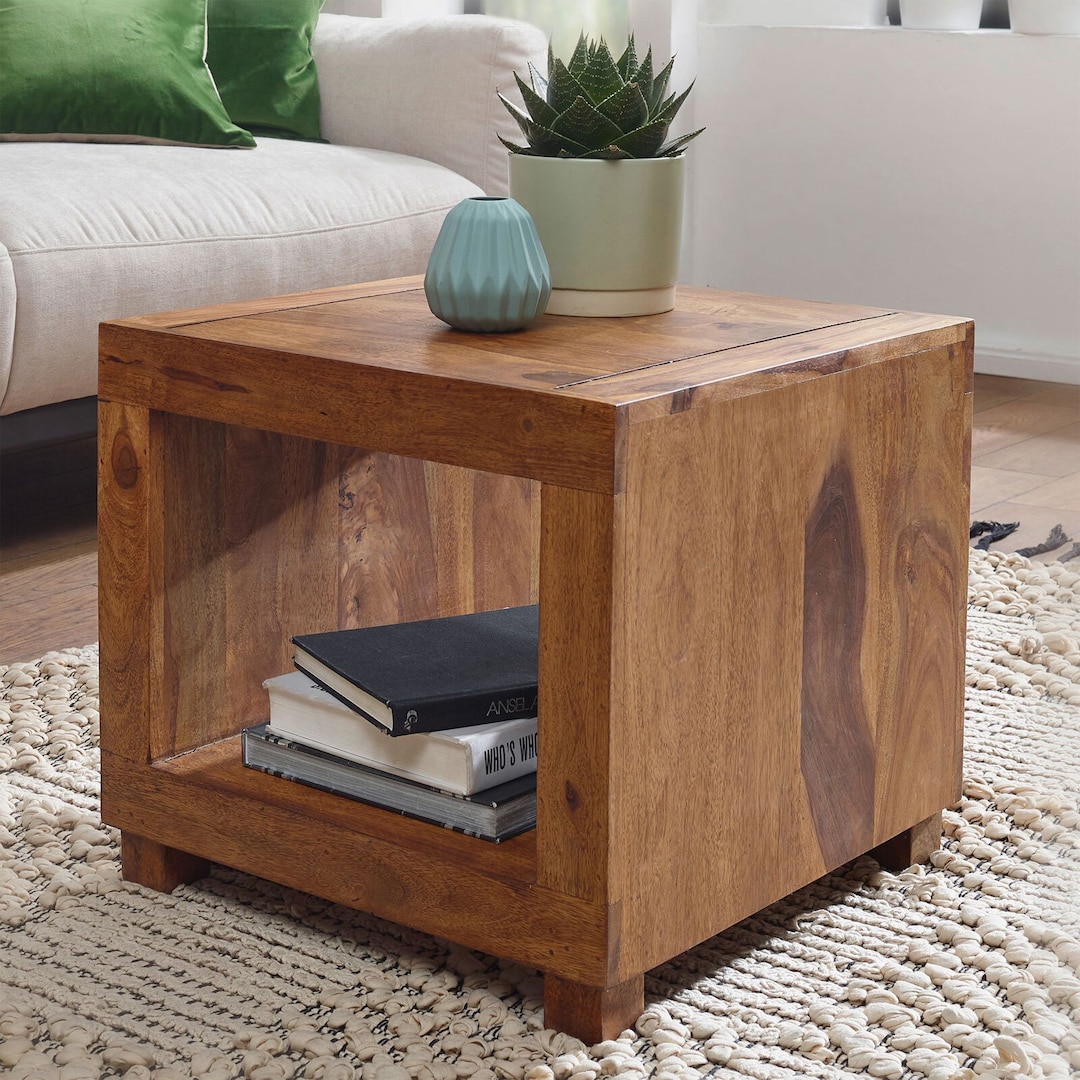 Couchtisch Karako 50x50 Massivholz