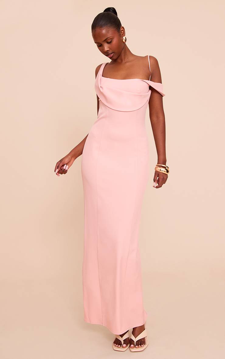 Rose Pâle Robe Maxi Tissée À Encolure Carrée