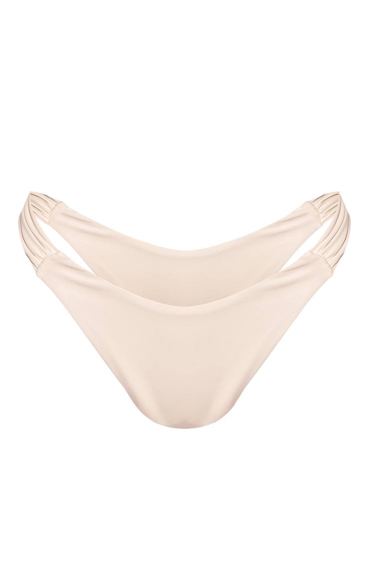 Blanc Bas De Bikini Tanga À Larges Bretelles