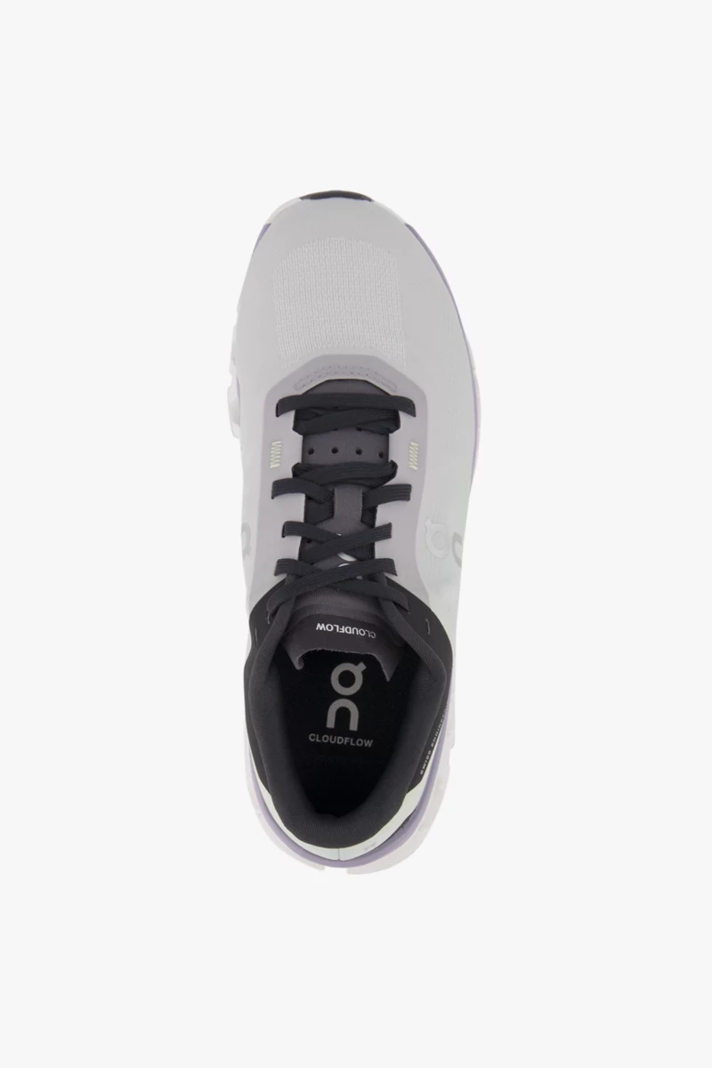 ON Cloudflow 4 Damen Laufschuh