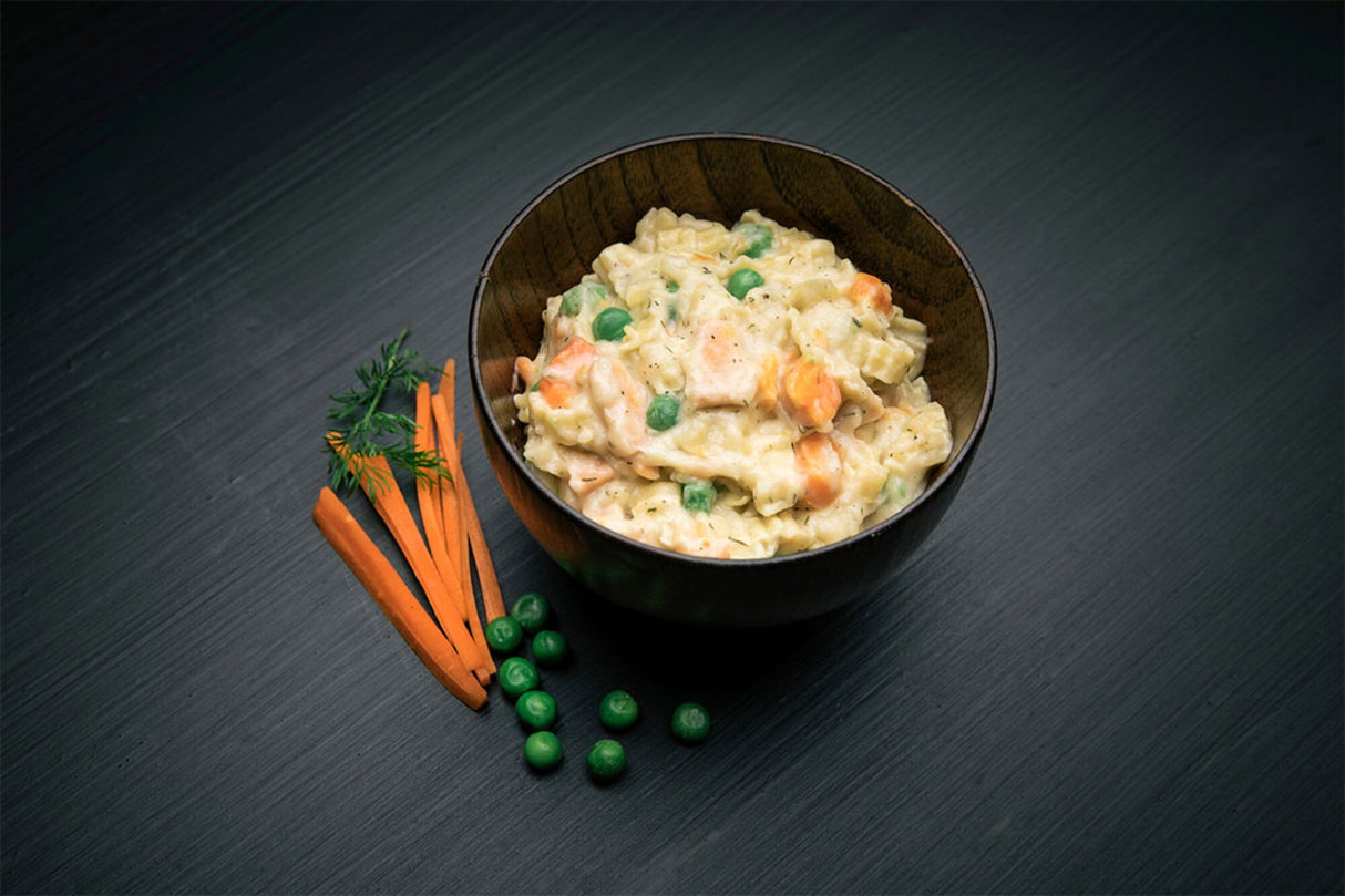 REAL<br>Laks med pasta og fløtesaus