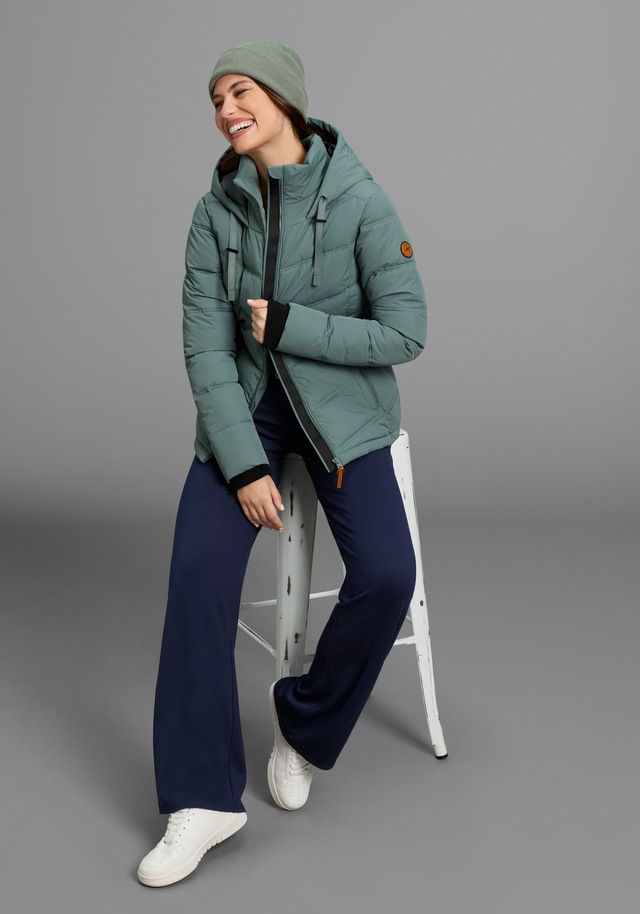 KangaROOS Winterjacke mit Kapuze mit Kapuze und Kordelzug,  Reissverschlusstaschen und Innentasche