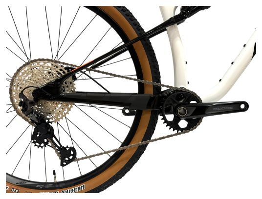 Produit reconditionné . KTM Scarp Elite Carbon 29 pouces XT 2023 . VTT . KTM . très bon état