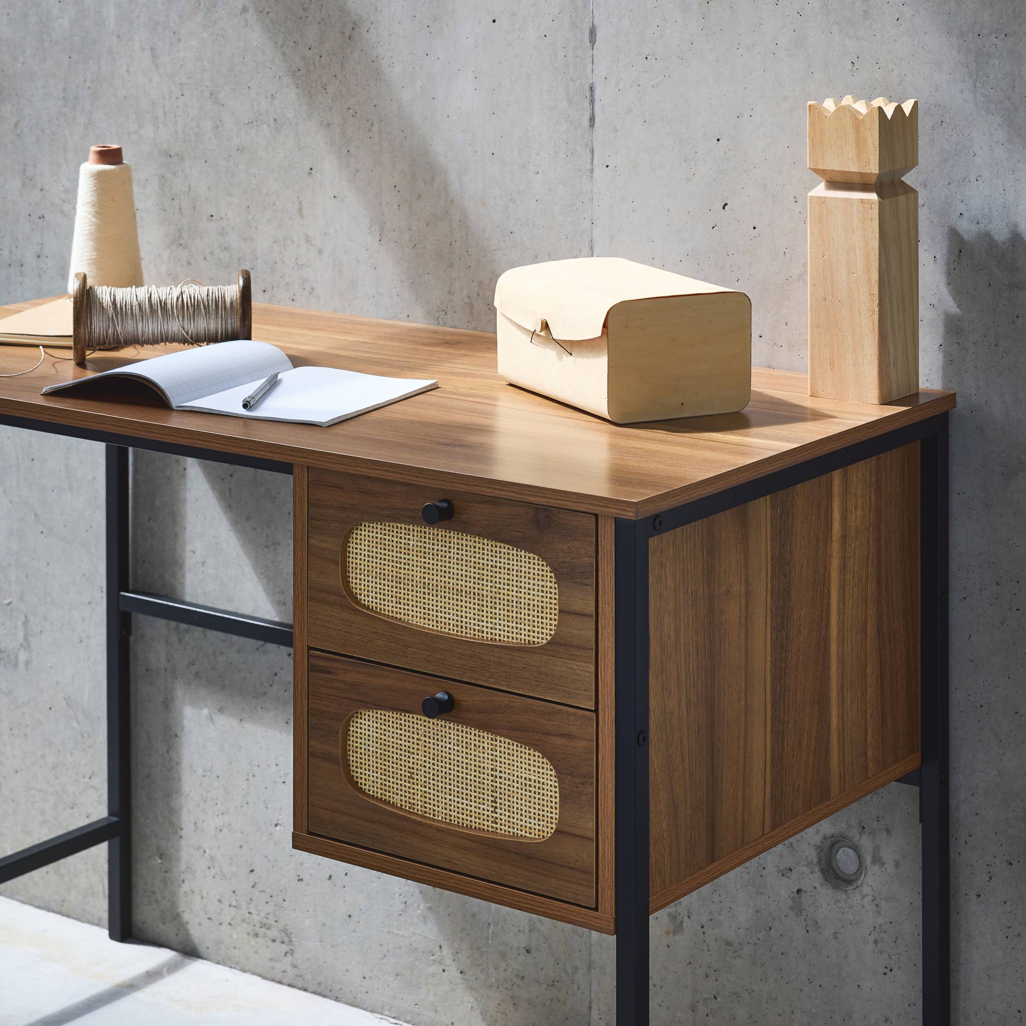 sweeek - Bureau, B 110 x D 55 x H 76cm