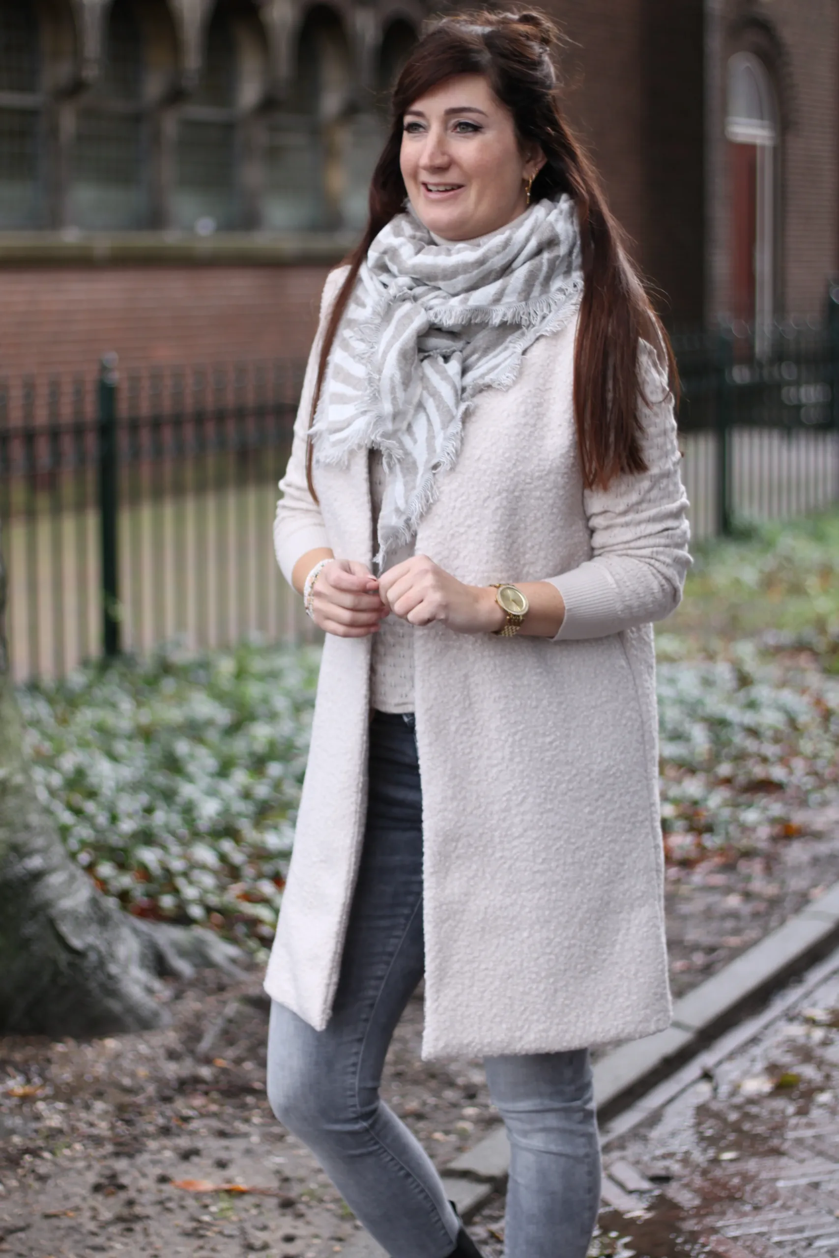 Macy Boucle Gilet Lang - Zand