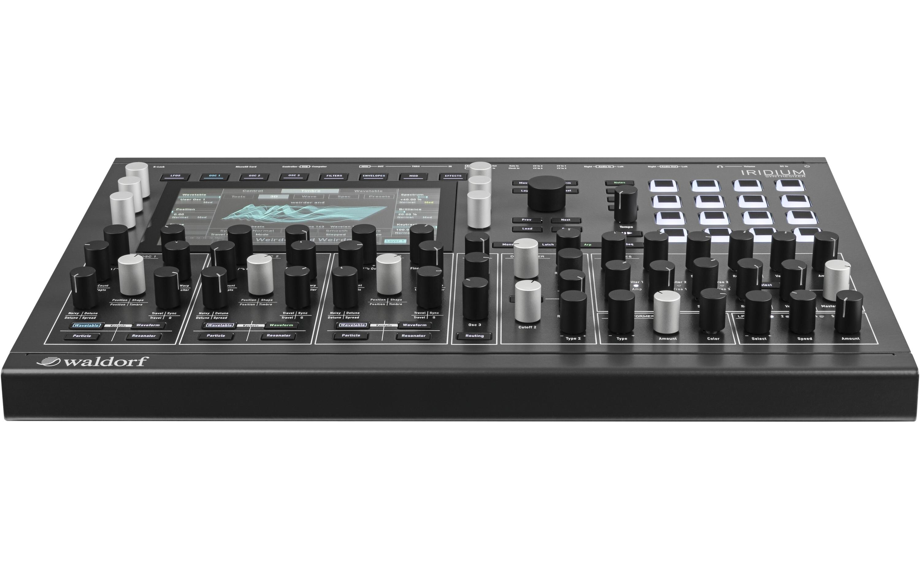 Synthesizer Iridium<br>Synthesizer-Engine und alle Synthese-Elemente von Quantum in einem Rack-kompatiblen Format