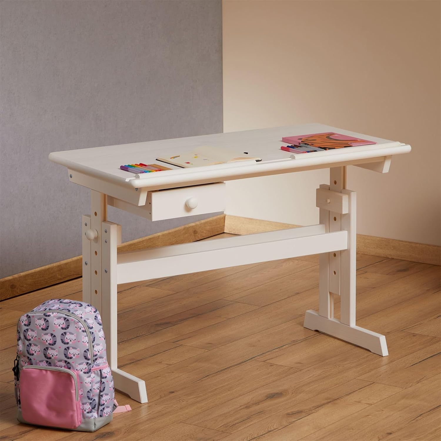 IDIMEX Kinderschreibtisch Flexi mit Kippfunktion und Höhenverstellung, praktischer Schreibtisch aus massiver Kiefer in weiß
