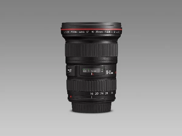 Canon EF - Vidvinkel zoom objektiv - 16 mm - 35 mm - f/2.8 L II USM - Canon EF - for EOS 100, 1200, 1D, 5DS, 6D, 70, 700, 750, 760, 7D, 80, 8000, Kiss X8i, Rebel T6s