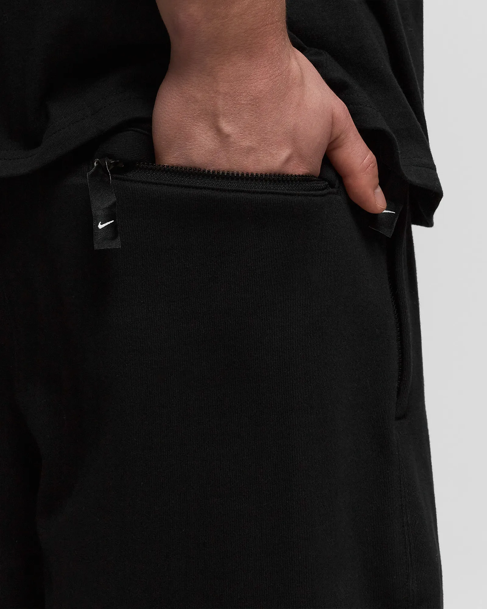 Nike Solo Swoosh Fleece Shorts