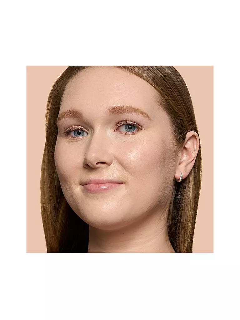 BOBBI BROWN Skin Long Wear Weightless Foundation (C 004 Alabaster) creme