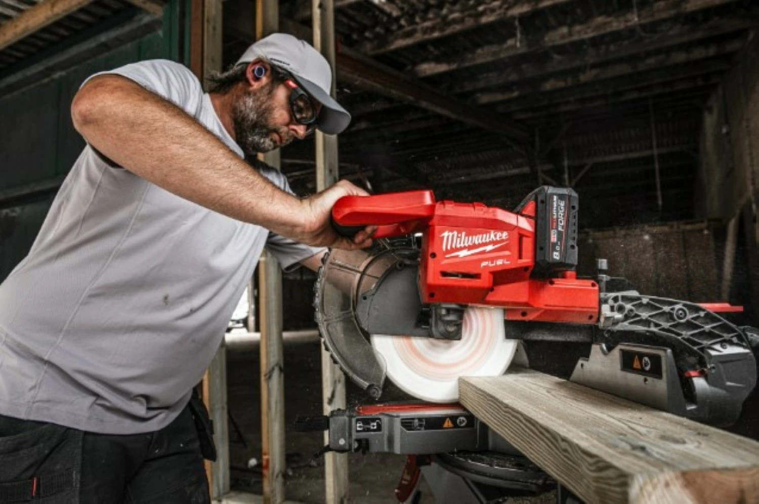 Milwaukee M18 FMS254-0 18V Li-Ion accu afkortzaagmachine body - 254 x 30mm