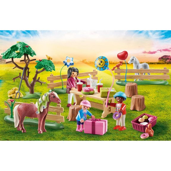 Décoration de fête avec poneys - Playmobil Country 70995