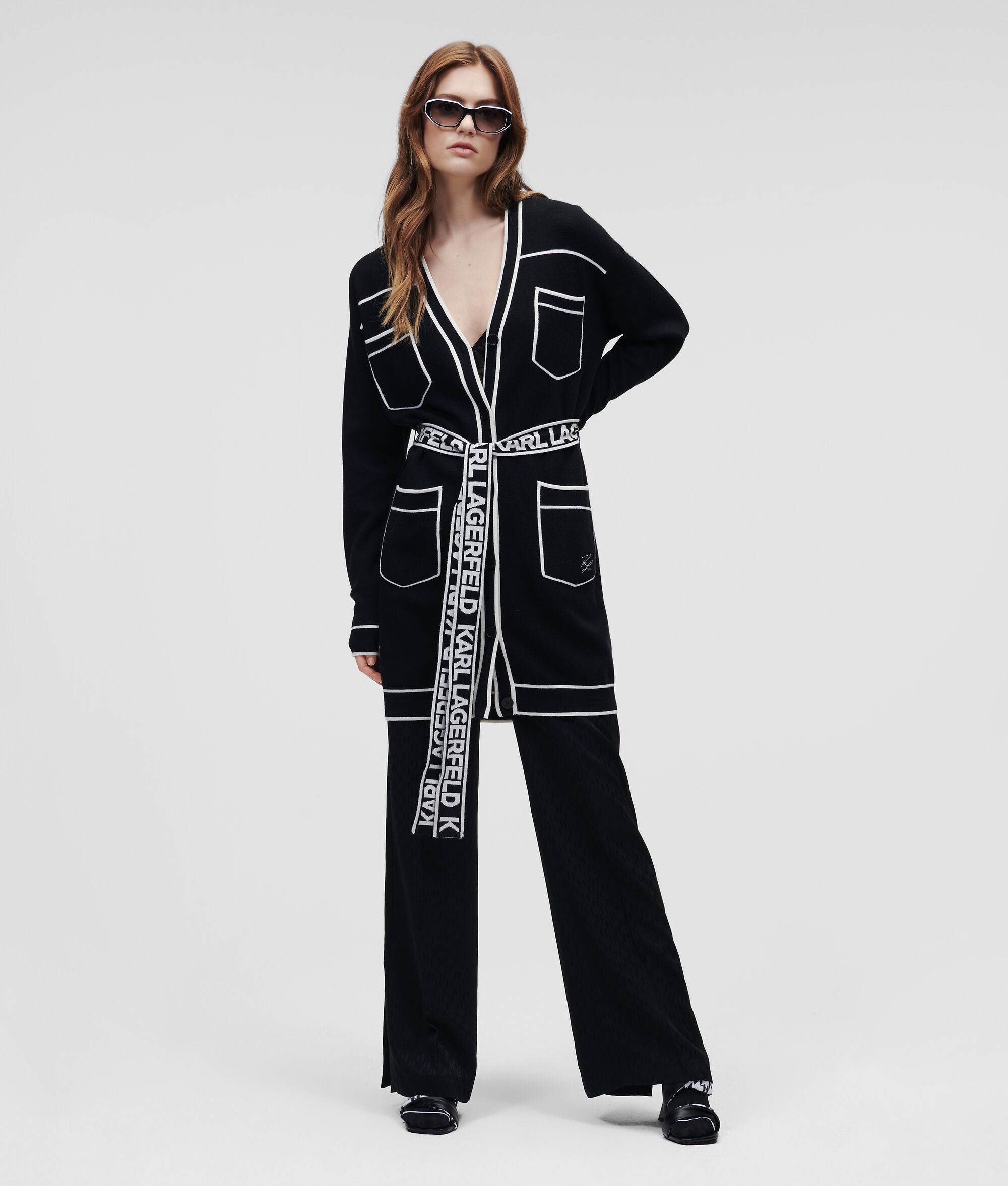 CARDIGAN AVEC CEINTURE ORNÉE DU LOGO KARL
