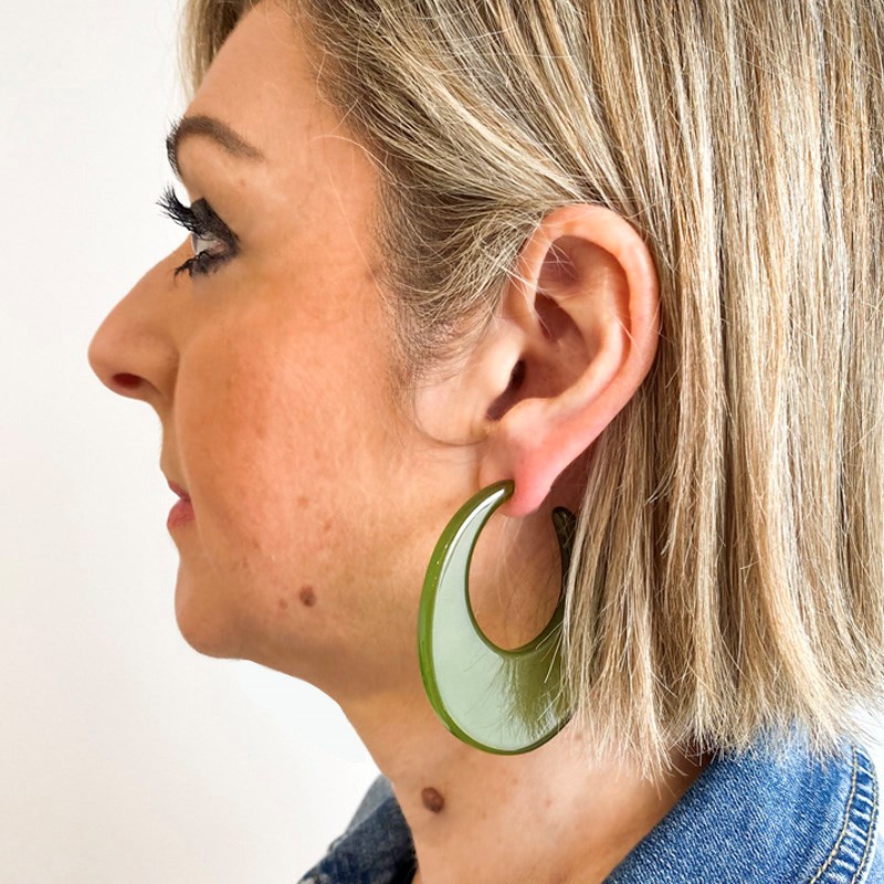 Boucles d'oreilles style créoles vertes