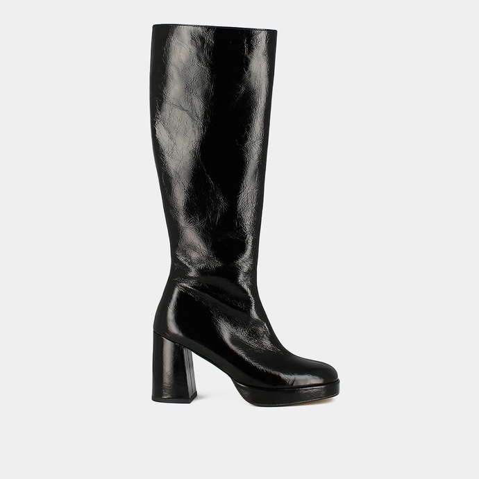 Bottes hautes à bouts ronds  en cuir brillant noir