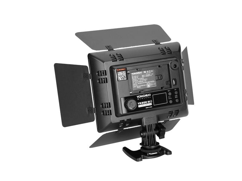 Yongnuo Dauerlicht YN300III Kompakte LED-Videoleuchte mit Abschirmklappen