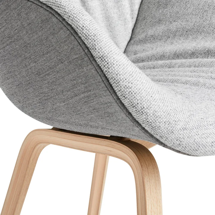 HAY - About A Chair AAC 123 Soft Duo, Eiche schwarz gebeizt / Innenpolster Hallingdal 166 / Rückseite Sense schwarz