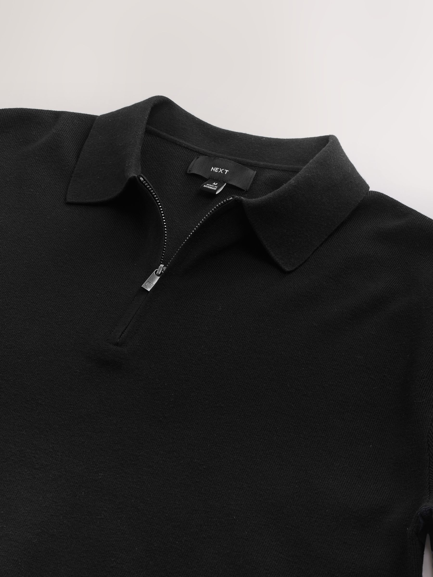 Zwart - Relaxed Fit Premium middelzwaar gebreid poloshirt met korte mouwen
