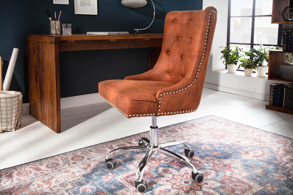 Höhenverstellbarer Bürostuhl VICTORIAN vintage hellbraun mit Chesterfield-Steppung
