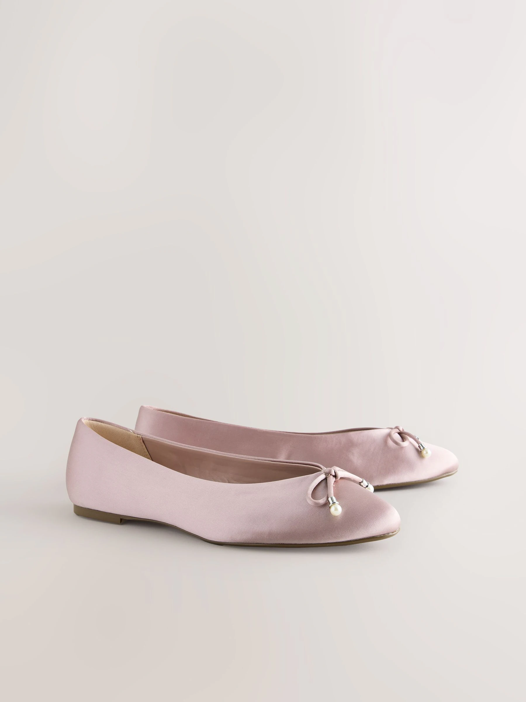 Oudroze - Bridesmaid Pearl Effect Bow Detail Ballerinas