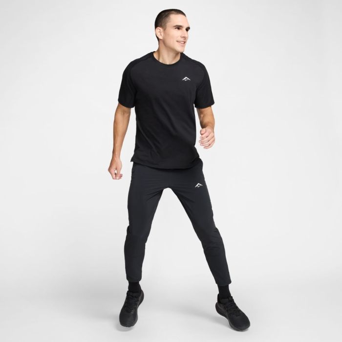 Nike Herre T-shirts Dri-FIT ADV Solar Chase SS Tee Sort