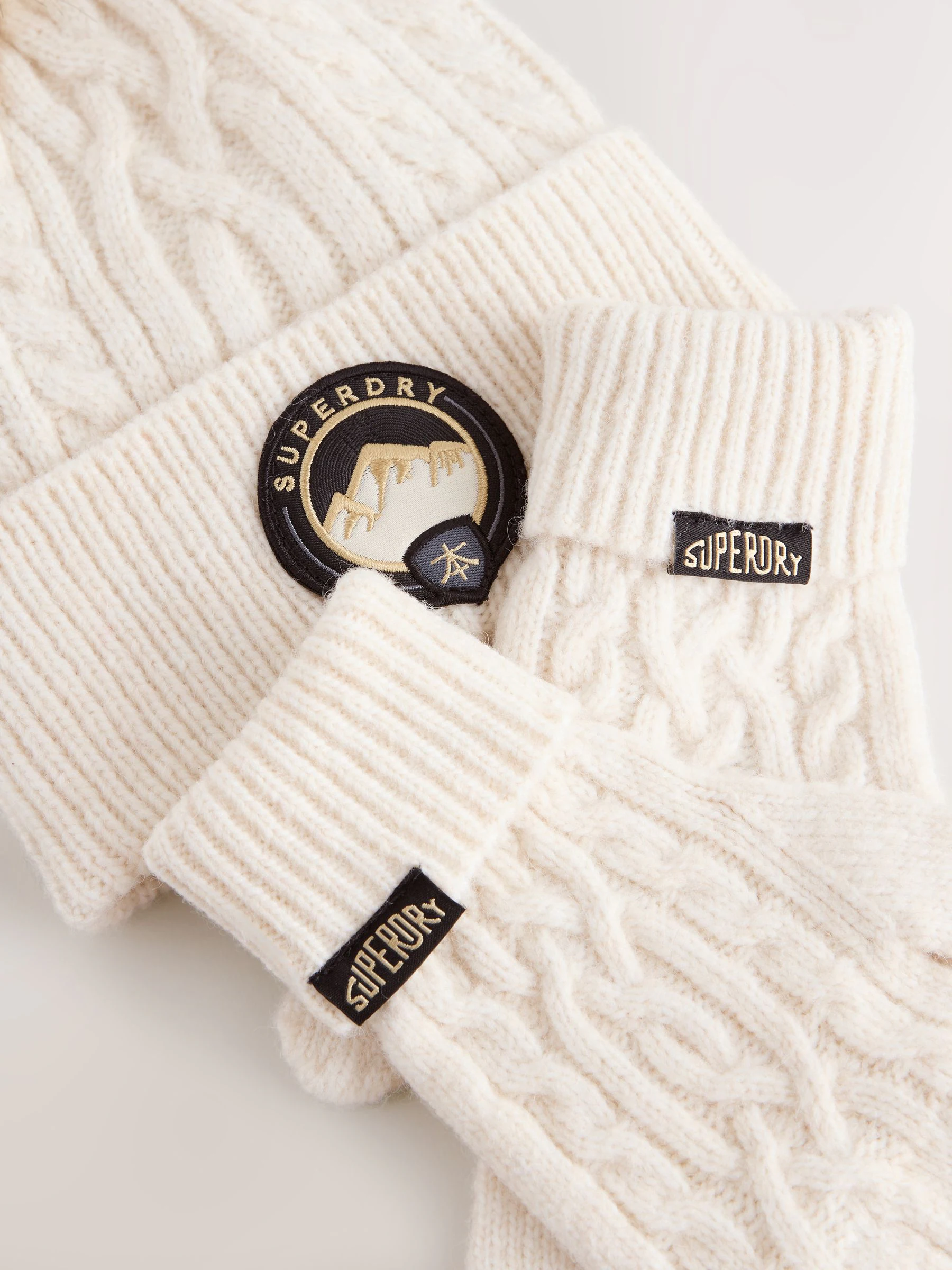 Crème - Superdry Pom Hat and Gloves Set