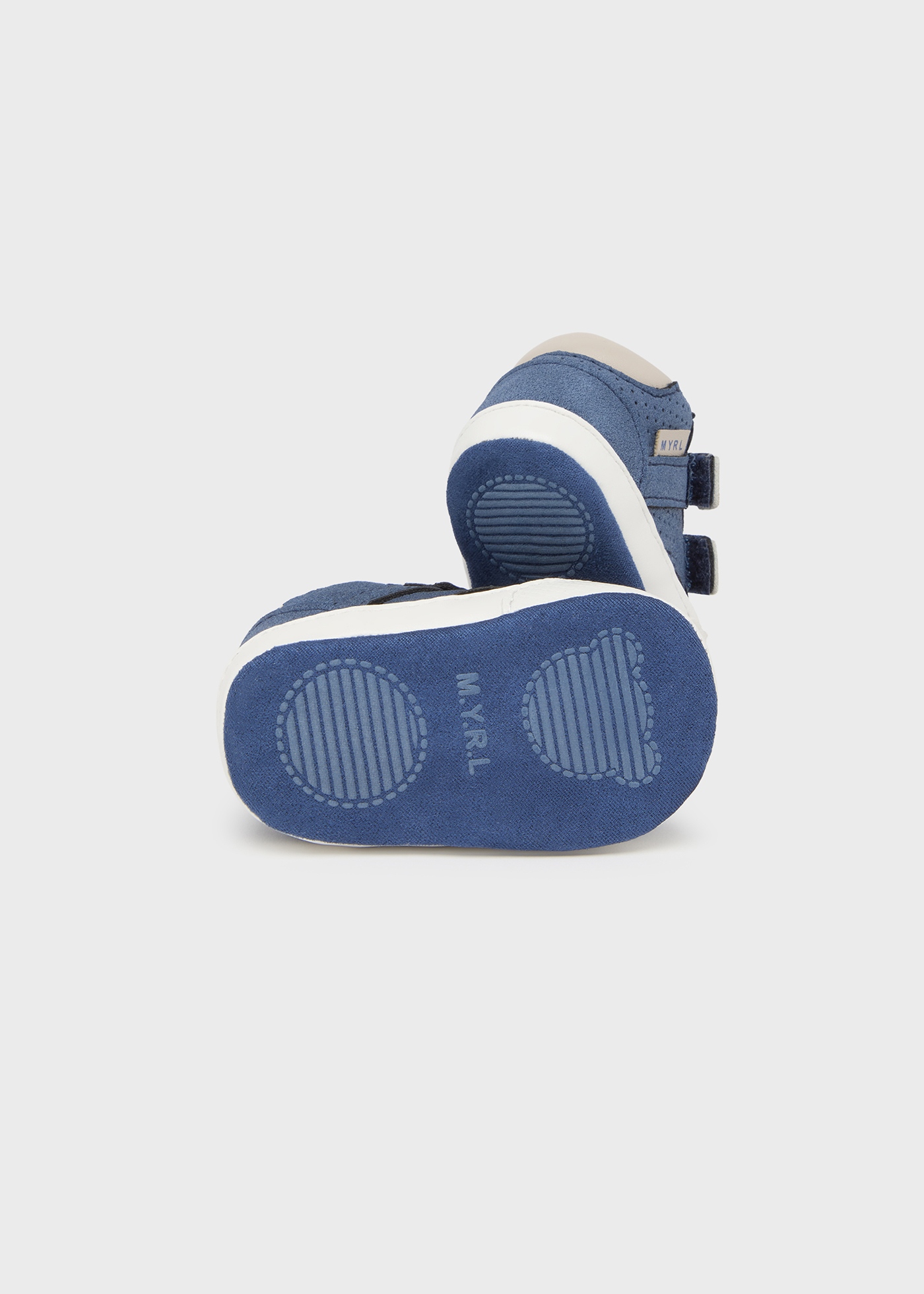 Botas esportivas de cano curto para recém-nascidos