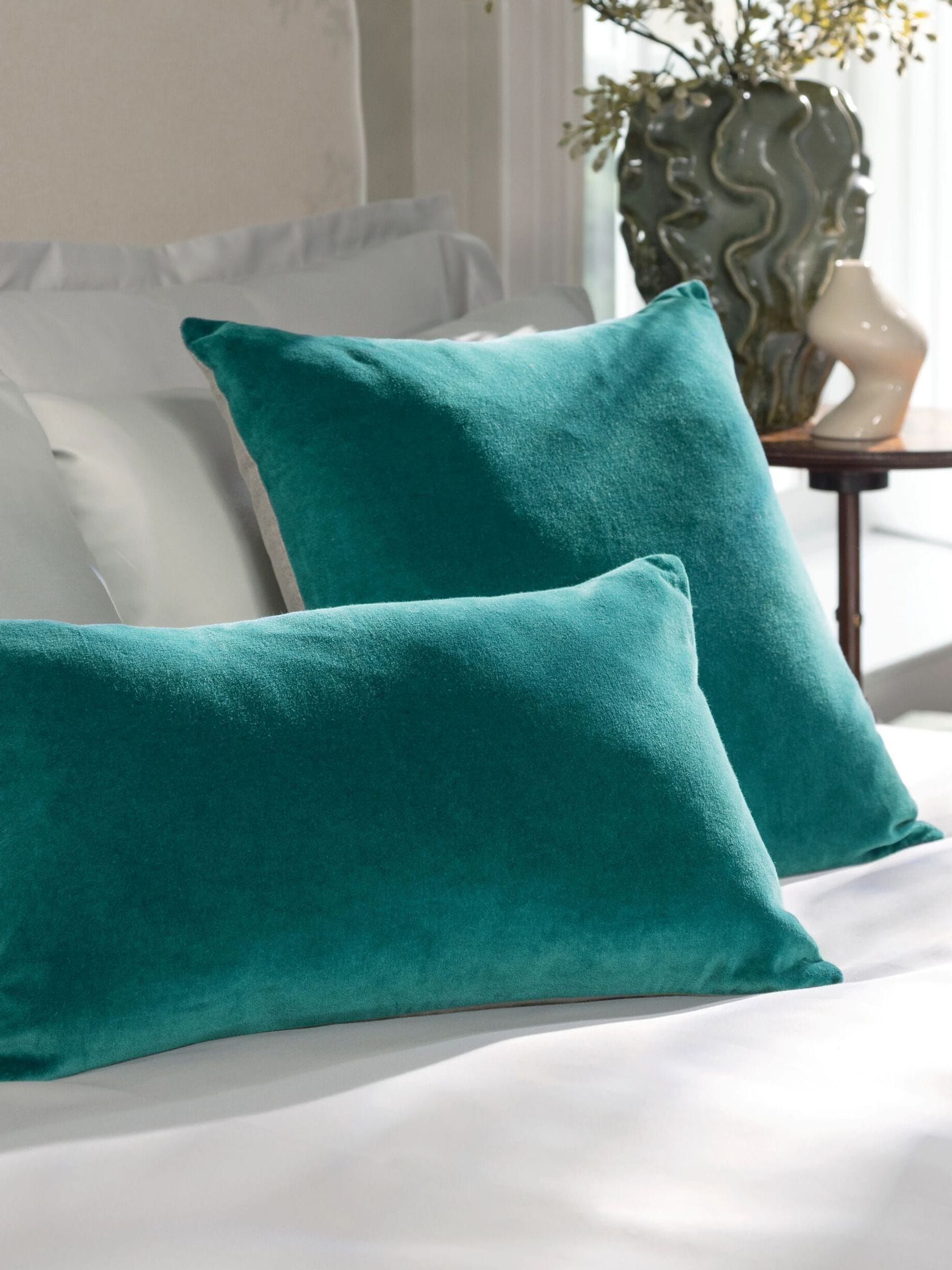 Christy Jaipur Velvet Filled Cushion