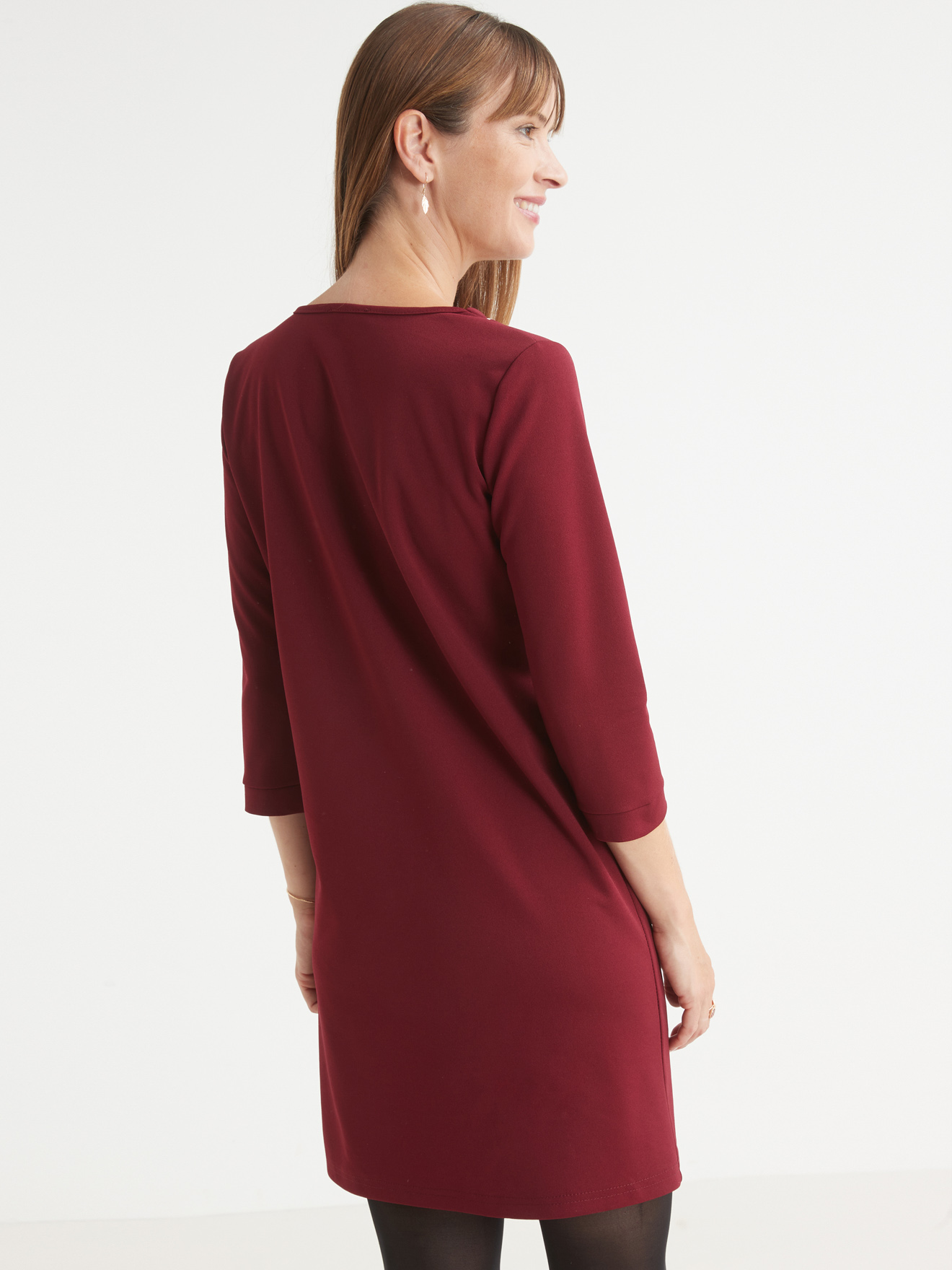 Robe housse en maille fluide