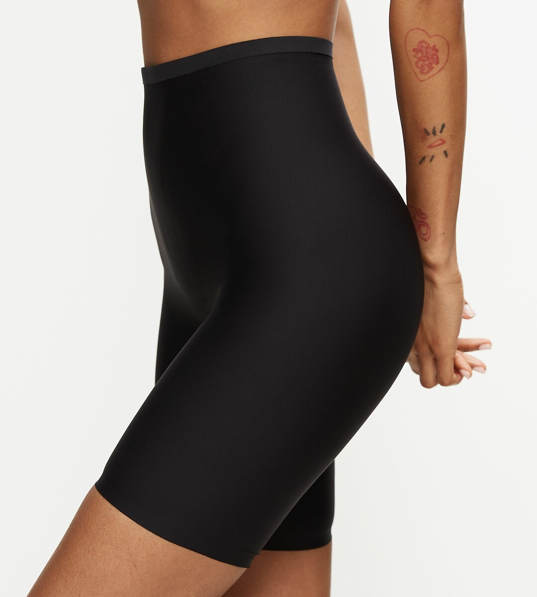 TRIUMPH<br>Calcinha modeladora, segunda pele. Inteligente