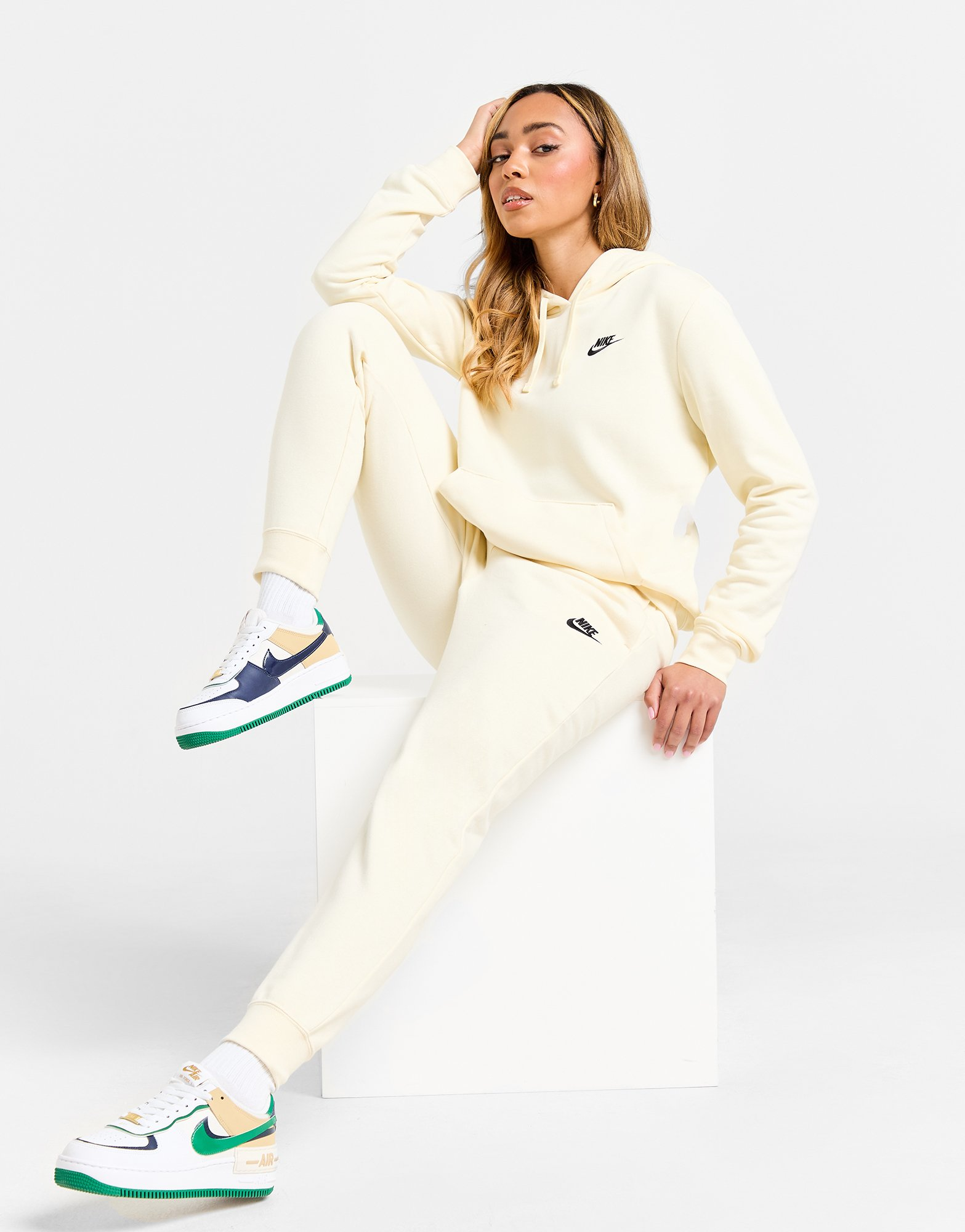 Nike Pantalon de jogging Sportswear Club Polaire Femme