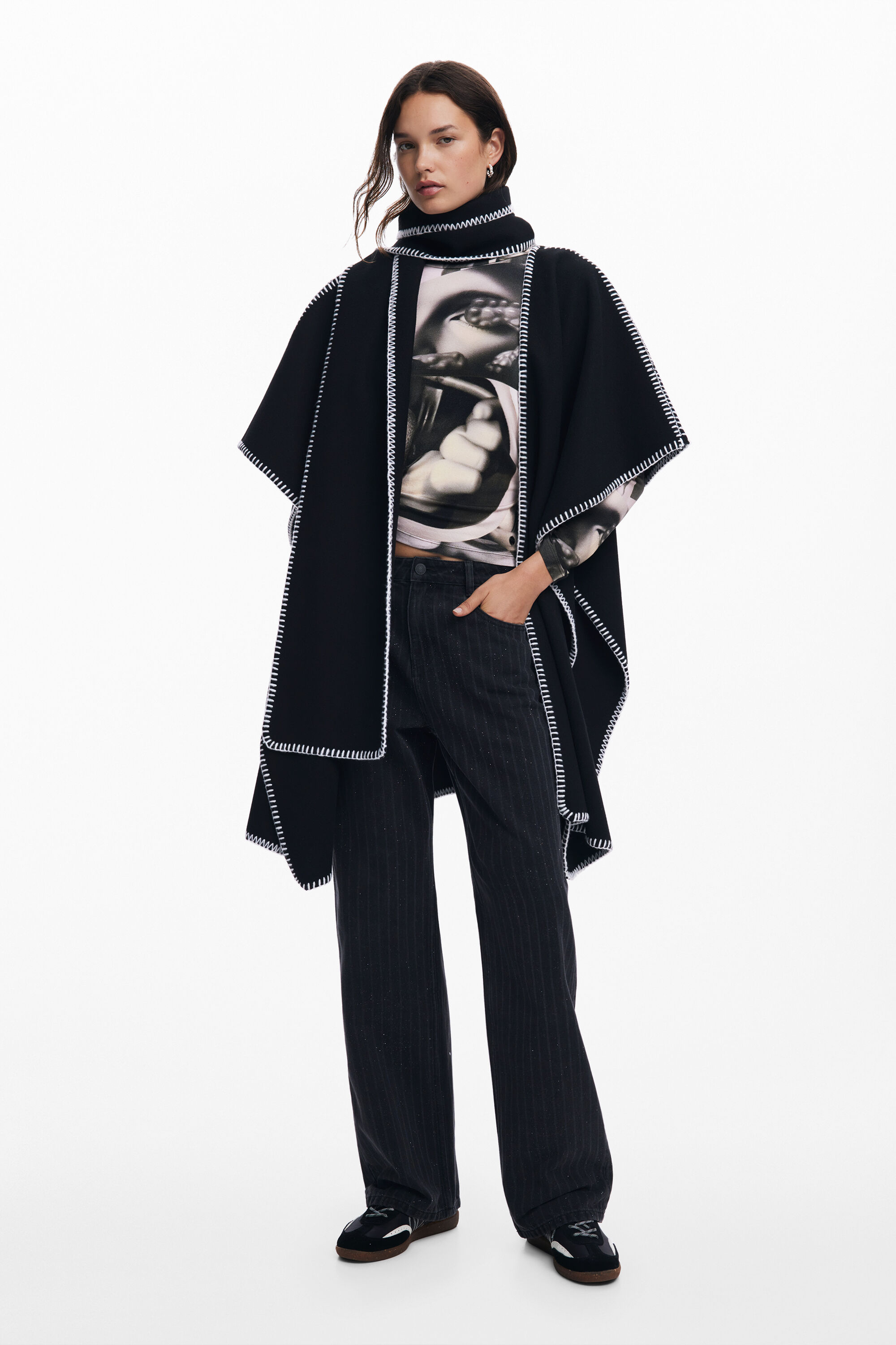 Poncho com lenço