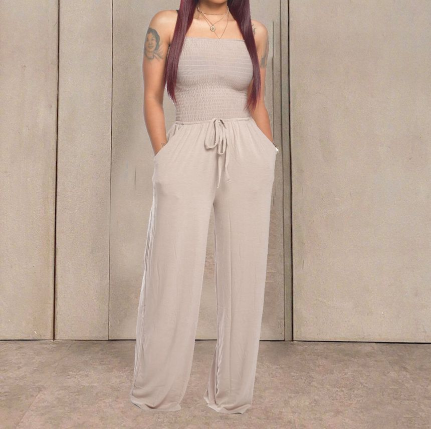 Bolgivy - Strapless jumpsuit met wijde pijpen