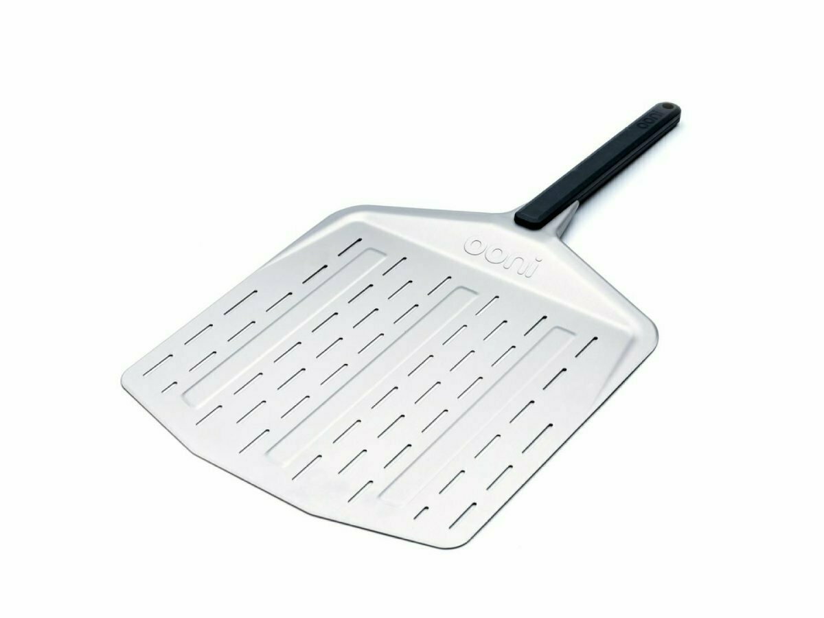 Ooni 35 cm geperforeerde pizzaschep